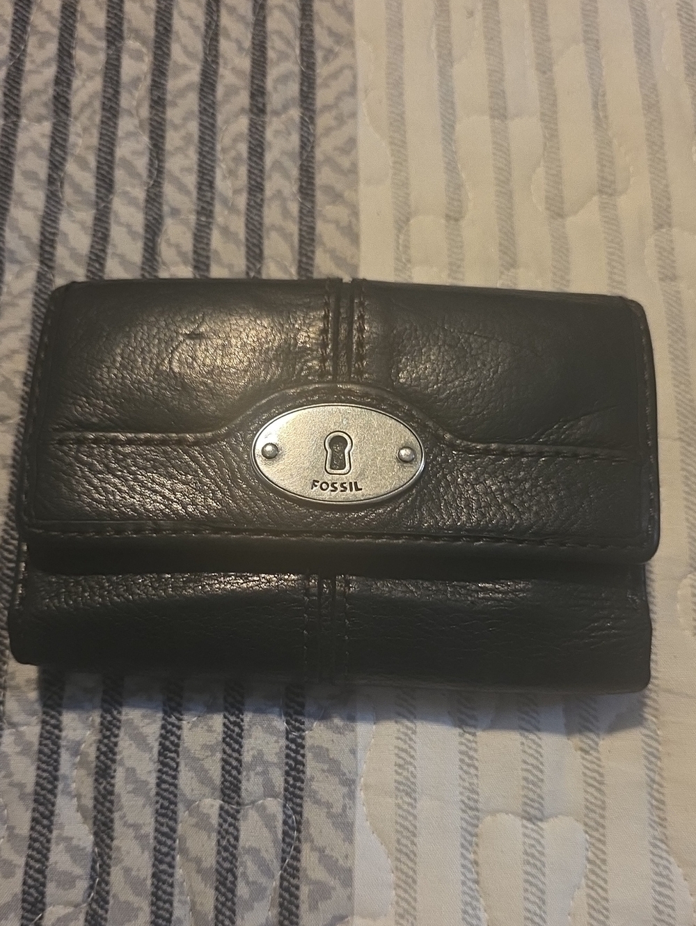 Fossil Black Leather Trifold Key & Card Holder with Silver Logo Plate